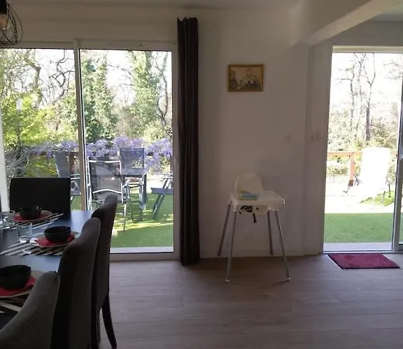 La Maison D'en La Capelle-et-Masmolene