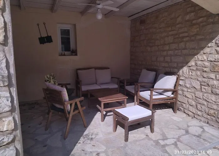 La Maison D'en La Capelle-et-Masmolene